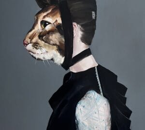 Muotokuva: ihminen ja leopardin hybridi korkealla kampauksella