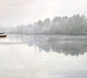 Sumuinen järvimaisema veneellä